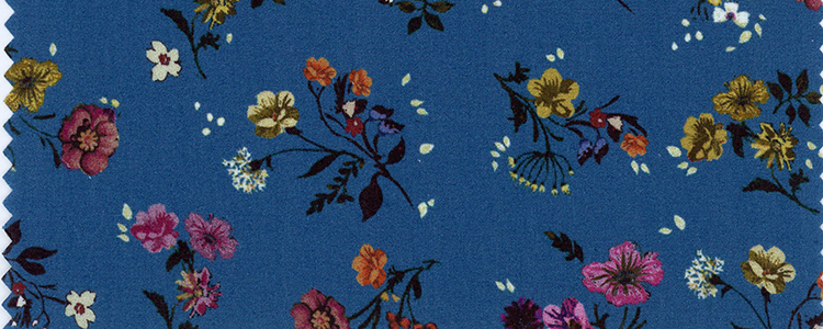 Broadcloth | 80's Two Ply | 100% Cotton | Blue Floral Print